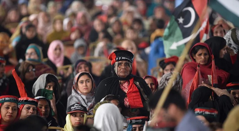 நாடு தவறான பாதையில் செல்கிறது... 87 சதவீத பாகிஸ்தான் மக்கள் கருத்து 